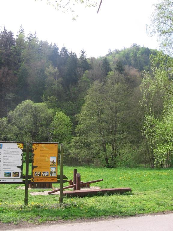 Hotel Skalni Mlyn Blansko Exterior foto